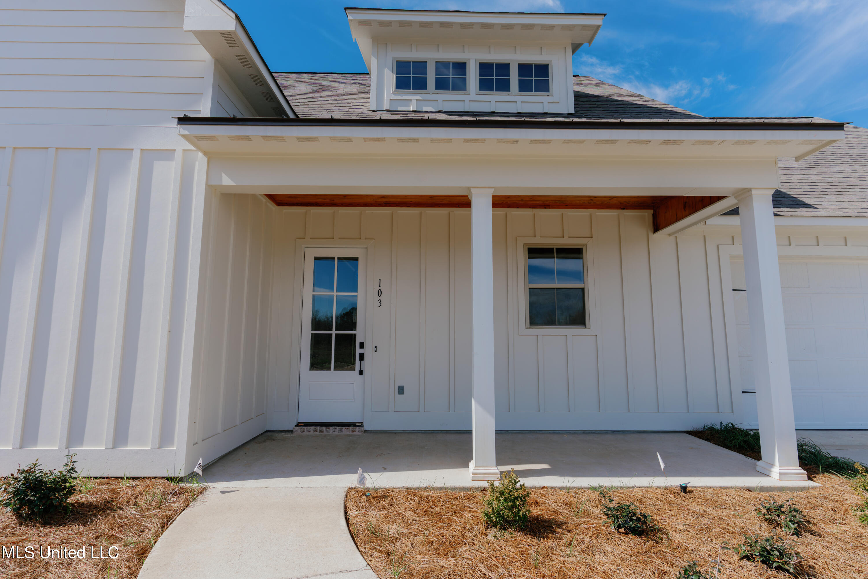 103 Trace Pointe Place Clinton, MS 39056 - Photo 6 of 63 9-Front(4)