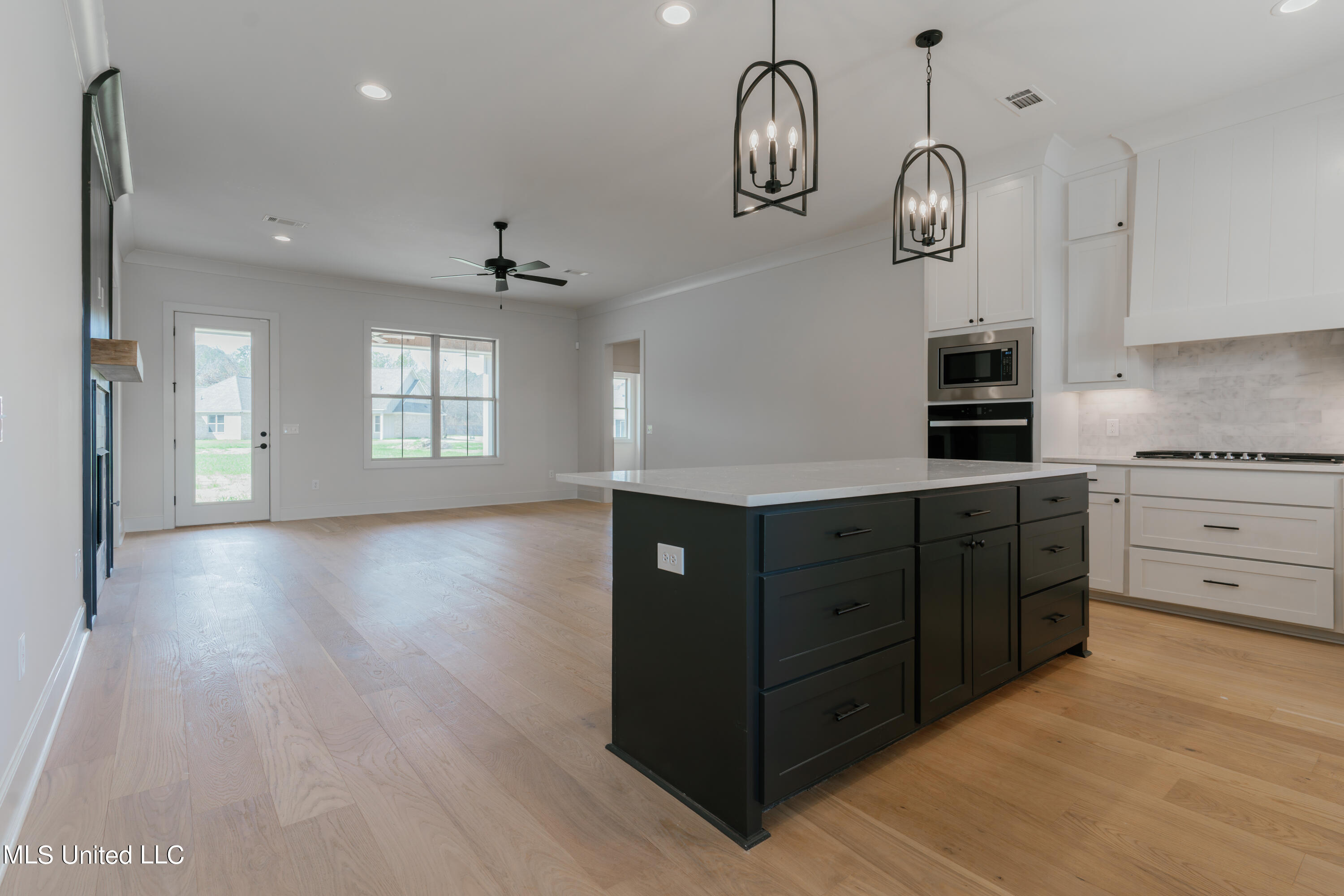 103 Trace Pointe Place Clinton, MS 39056 - Photo 8 of 63 11-Kitchen