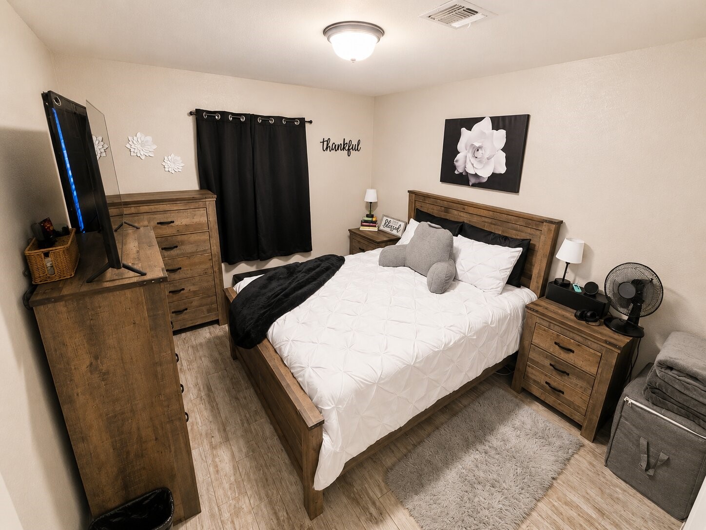 315 East Janisch Road Houston, TX 77022 - Photo 10 of 25 Primary Bedroom