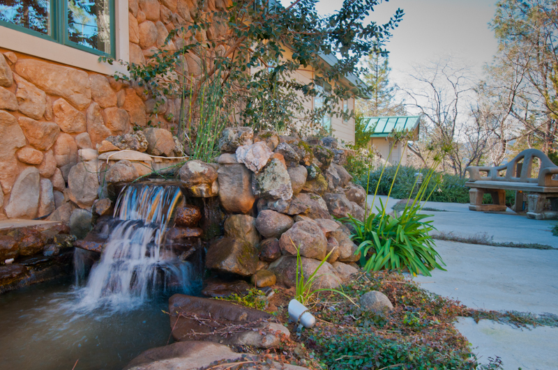 19200 Mountain Maple Road Lakehead, CA 96051 - Photo 23 of 36 a view of outdoor space and yard