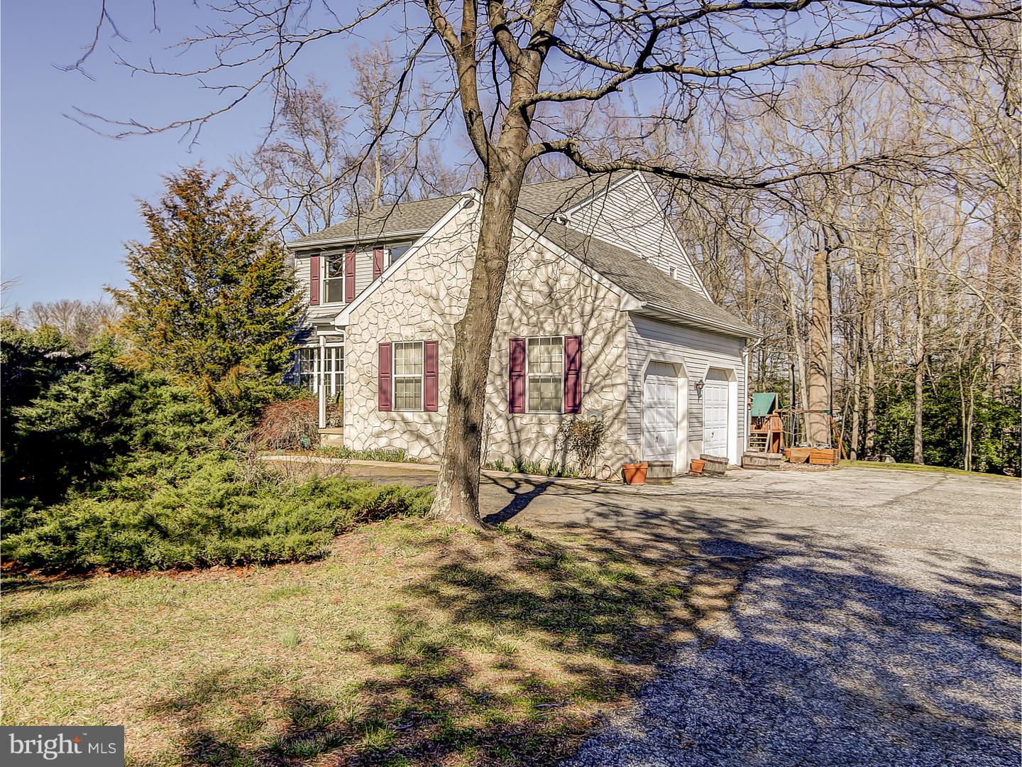 438 Chews Landing Road Sicklerville, NJ 08081 - Photo 3 of 25 Exterior Front