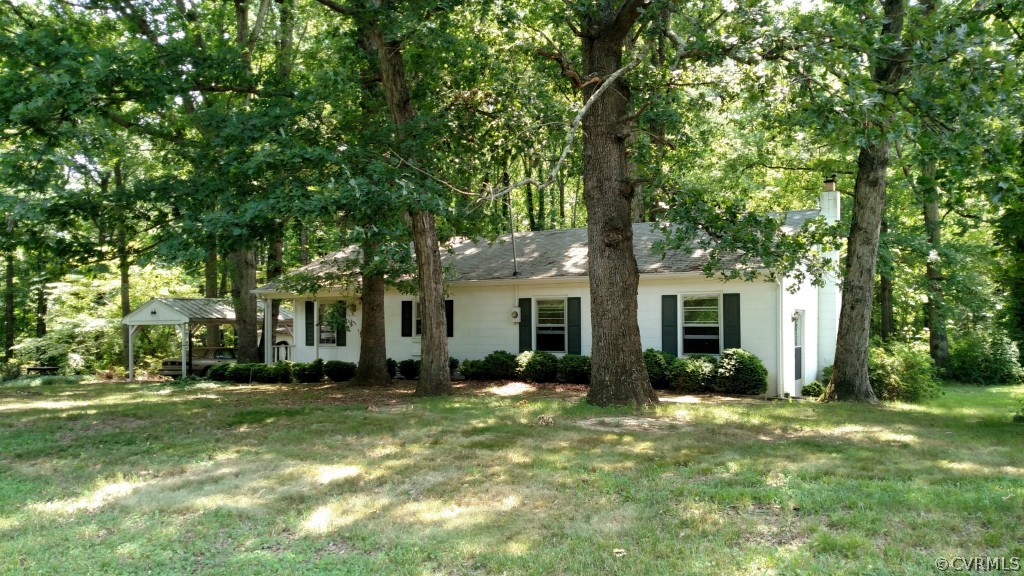 16397 Old Ridge Road Montpelier, VA 23192 - Photo 3 of 10 a front view of house with yard and green space