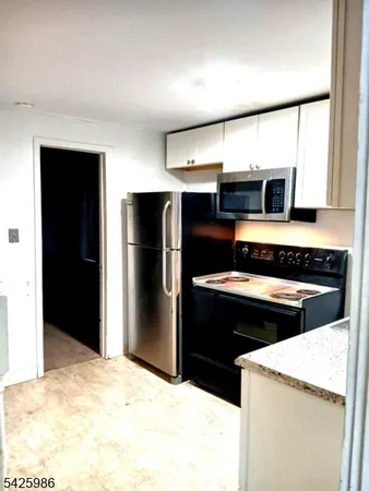 $2,500 | 151 Maxim Drive, Hopatcong, NJ 07843