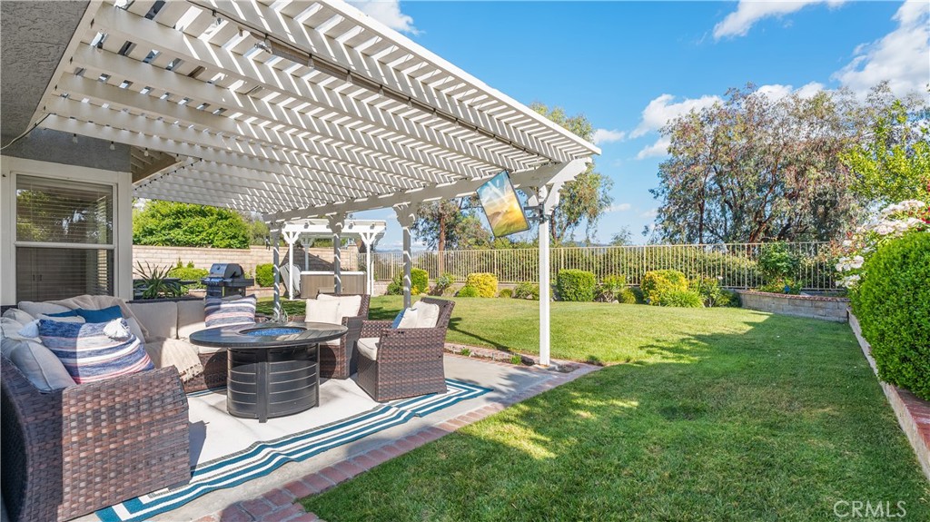 23462 Riversbridge Way Valencia, CA 91354 - Photo 34 of 57