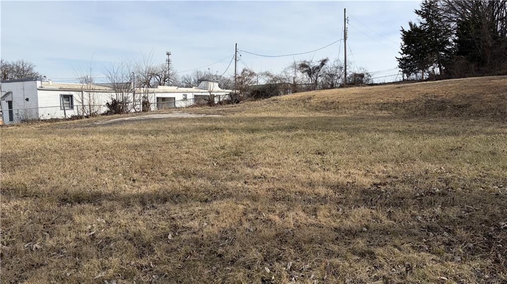 407 Maple Street Leavenworth, KS 66048 - Photo 10 of 10