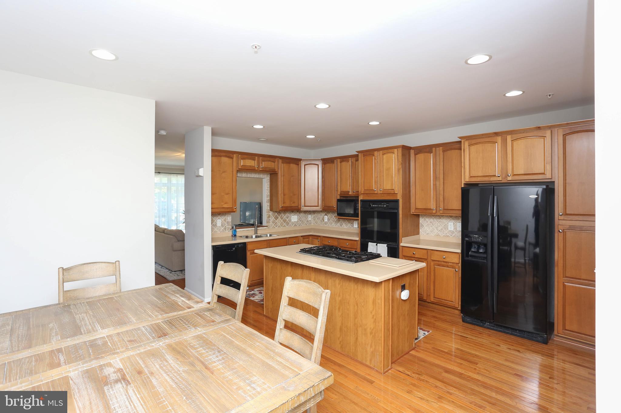 2425 Killarney Terrace Odenton, MD 21113 - Photo 5 of 14