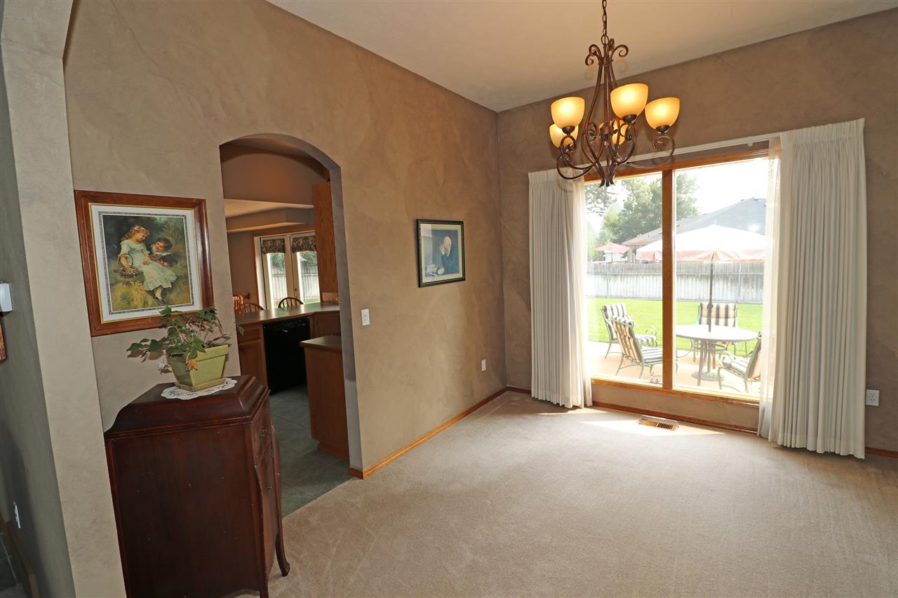 15010 North Lowe Road Mead, WA 99021 - Photo 4 of 20