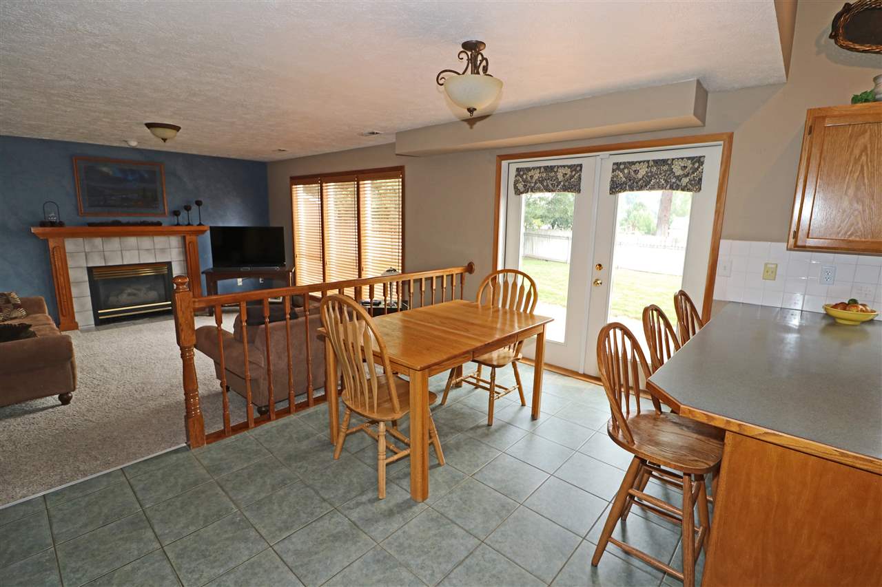 15010 North Lowe Road Mead, WA 99021 - Photo 6 of 20