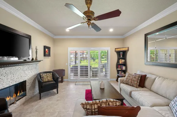 $449,995 | 790 Montana Vista Drive, Palm Desert, CA 92211