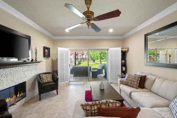 $449,995 | 790 Montana Vista Drive, Palm Desert, CA 92211