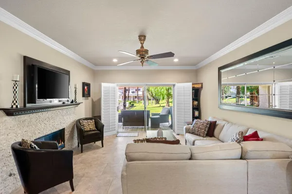 $449,995 | 790 Montana Vista Drive, Palm Desert, CA 92211