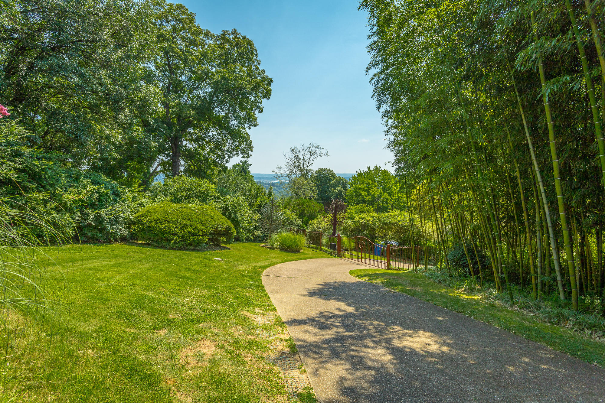 322 North Crest Road Chattanooga, TN 37404 - Photo 46 of 110 322 N Crest Rd. HD-156