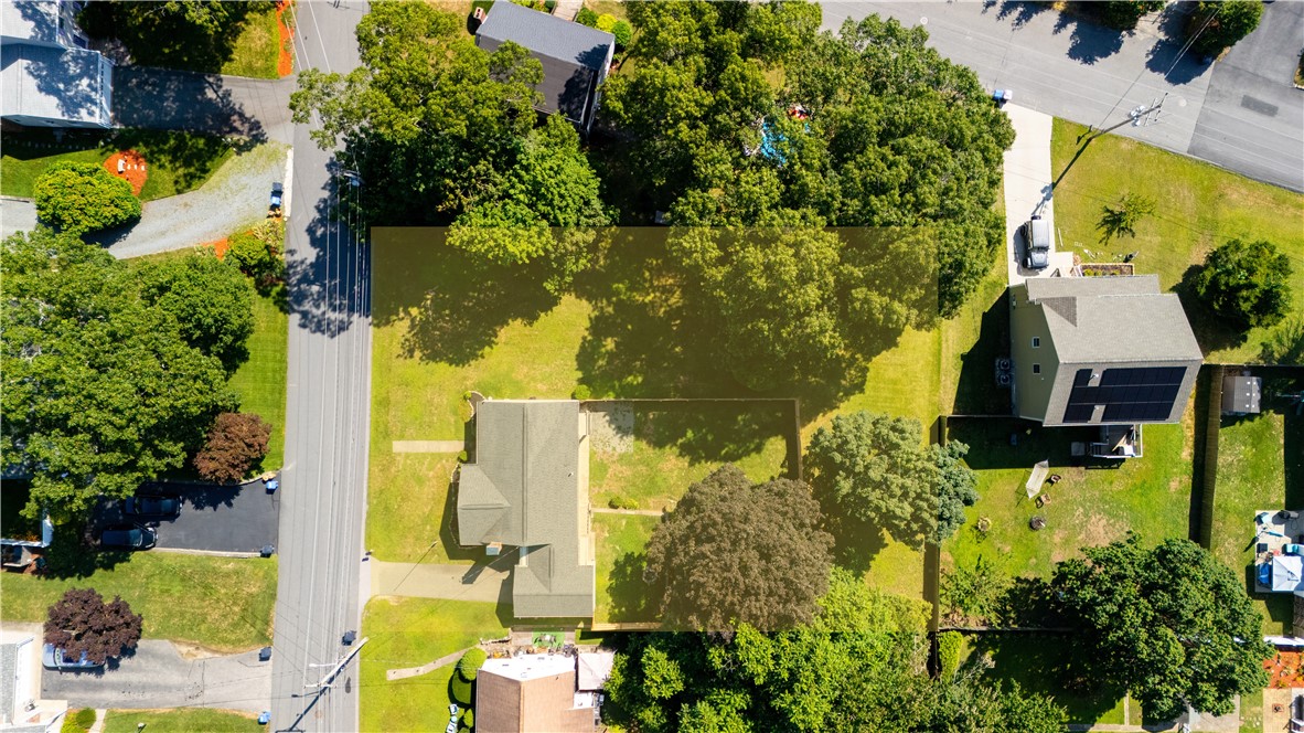 113 Waterman Street Cumberland, RI 02864 - Photo 2 of 2