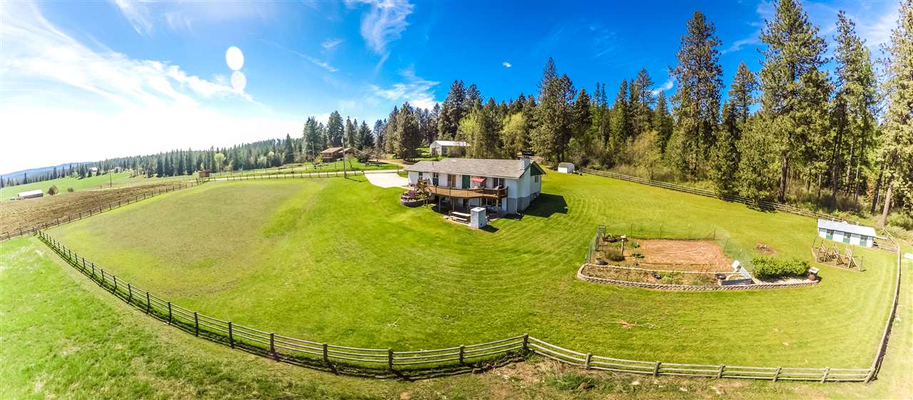 601 Phay Road Elk, WA 99009 - Photo 3 of 20