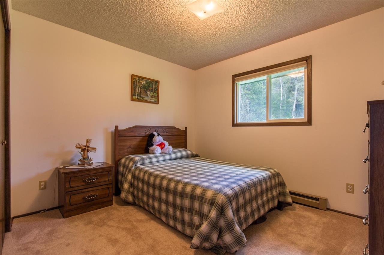 601 Phay Road Elk, WA 99009 - Photo 9 of 20