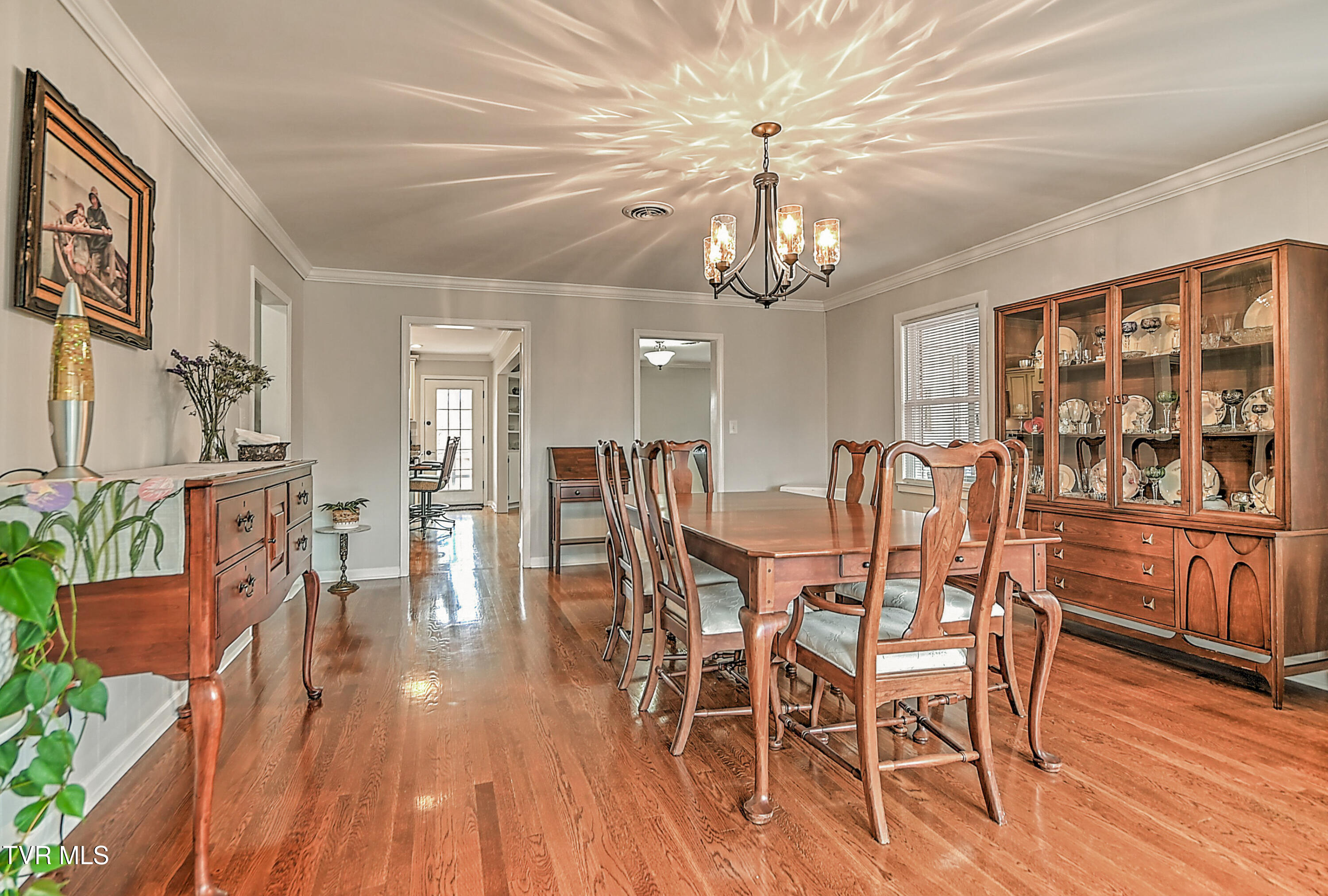 525 Cheyenne Road Bristol, VA 24201 - Photo 18 of 57 525 Cheyenne KB-9