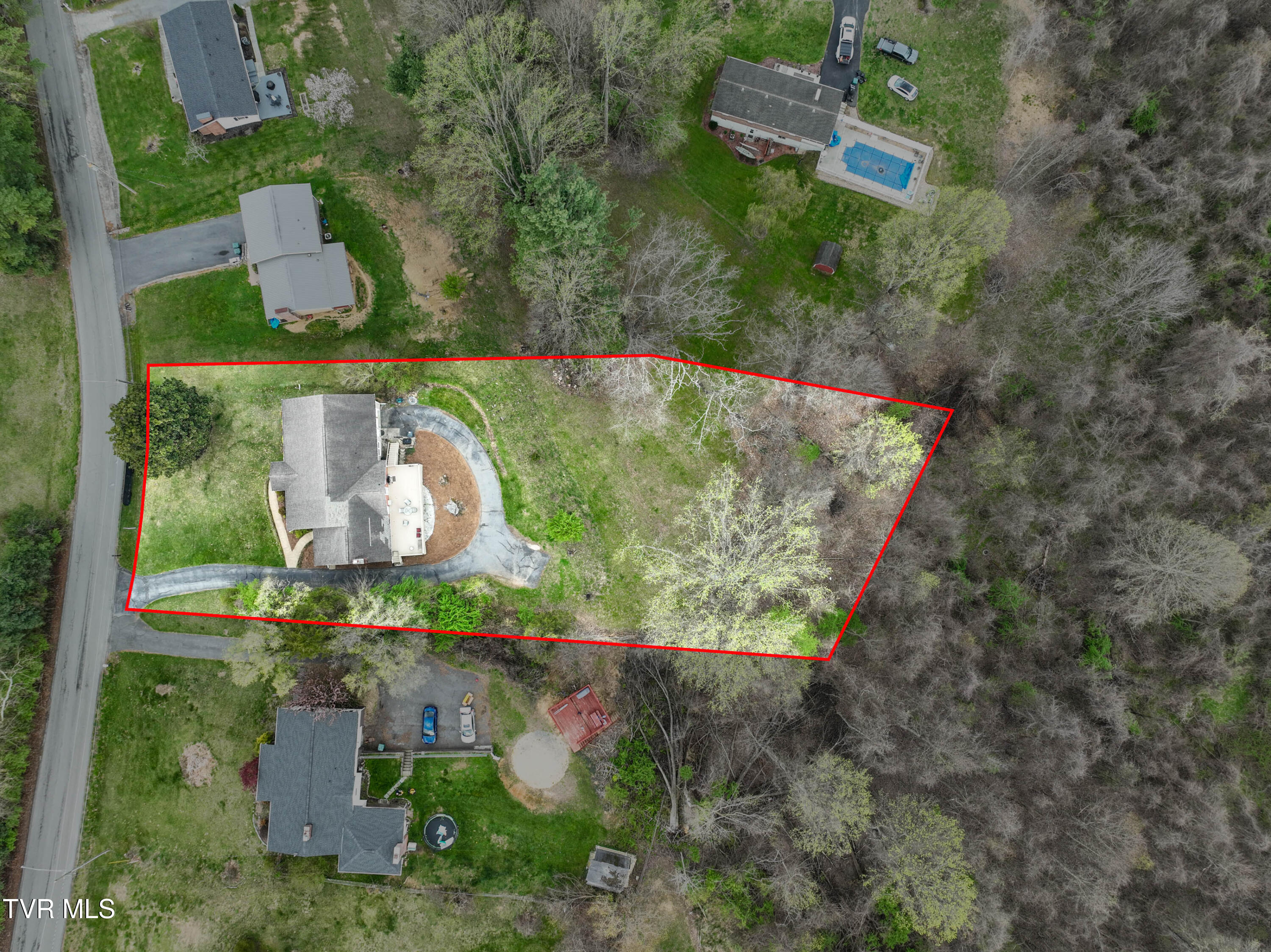 525 Cheyenne Road Bristol, VA 24201 - Photo 3 of 57 525 Cheyenne Rd Drone KASHIA-17