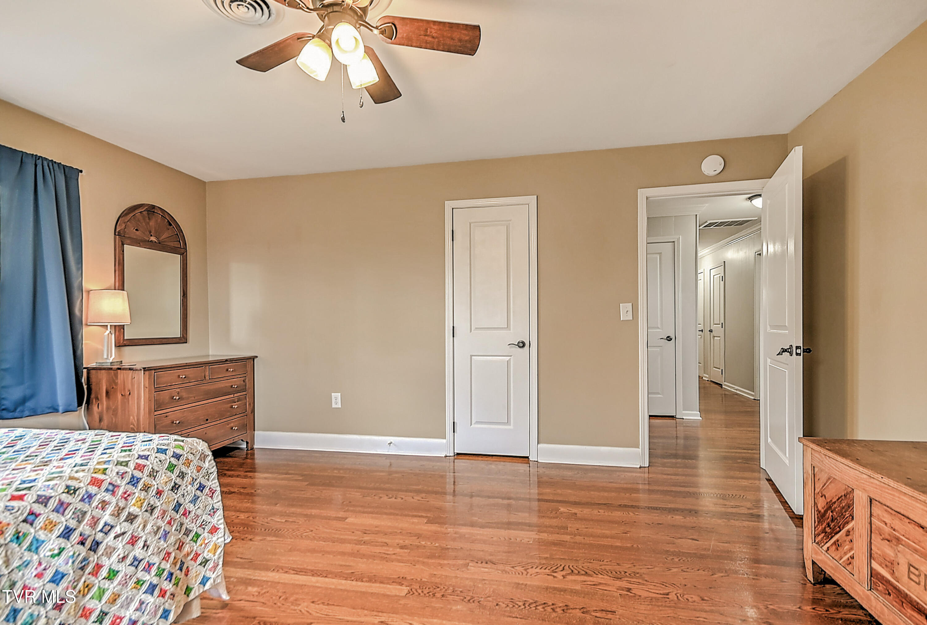 525 Cheyenne Road Bristol, VA 24201 - Photo 32 of 57 525 Cheyenne KB-50