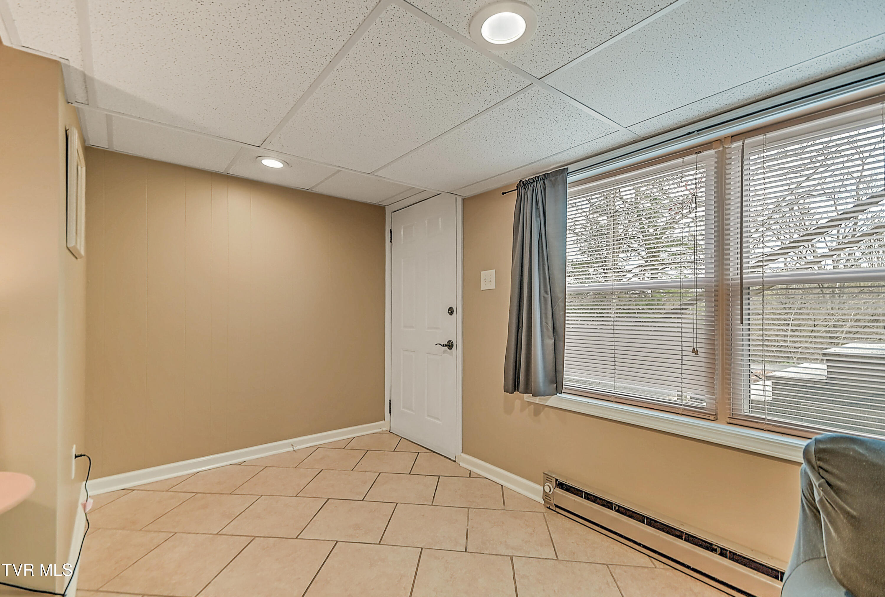 525 Cheyenne Road Bristol, VA 24201 - Photo 40 of 57 525 Cheyenne KB-58