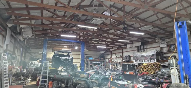 $415,000 | 11855 Northwest Hwy Ab, Urich, MO 64788