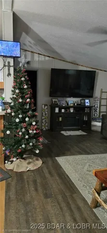 $415,000 | 11855 Northwest Hwy Ab, Urich, MO 64788