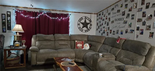 $415,000 | 11855 Northwest Hwy Ab, Urich, MO 64788