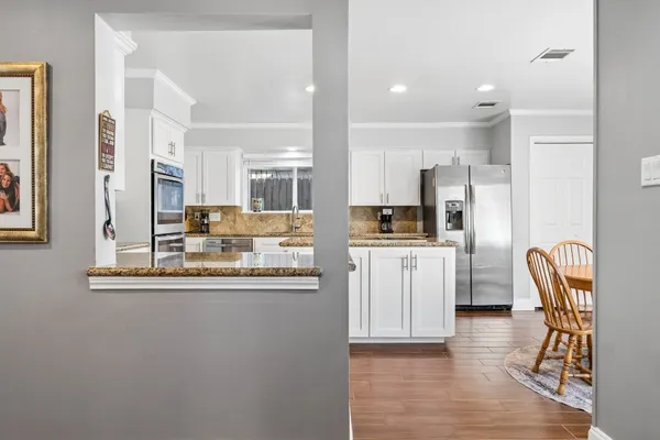 $460,000 | 12415 Rocky Knoll Drive, Houston, TX 77077