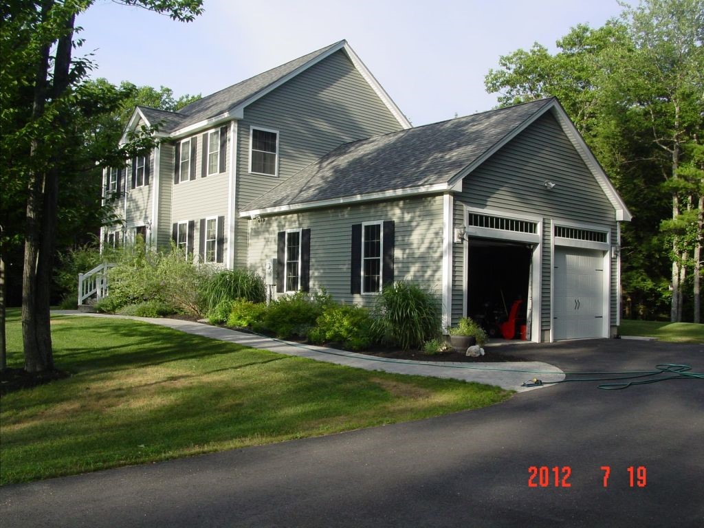 13 Country Road Deerfield, NH 03037 - Photo 28 of 35