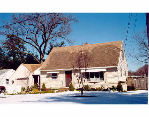 157 Bridle Path Road Springfield, MA 01118 - Photo 1 of 1