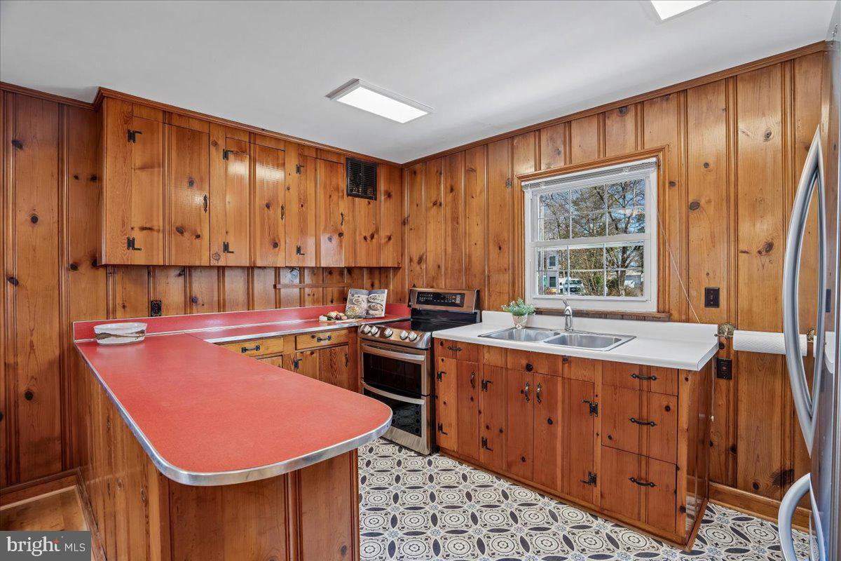 766 Cypress Road Severna Park, MD 21146 - Photo 15 of 92 Kitchen