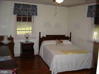 421 Garland Road Wilmington, DE 19803 - Photo 4 of 5 Gallery Image 4