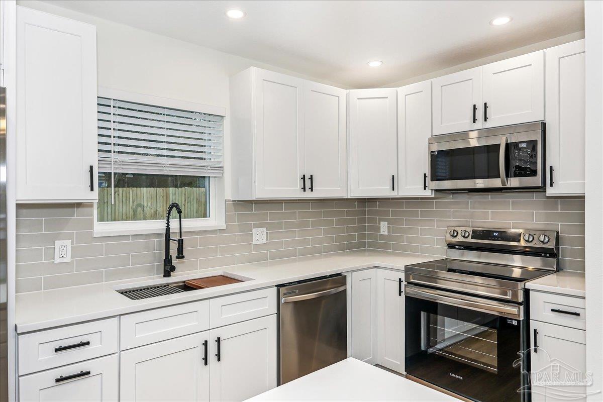 207 Alton Road Pensacola, FL 32507 - Photo 13 of 25