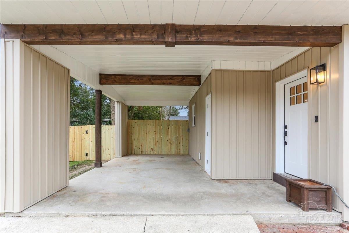 207 Alton Road Pensacola, FL 32507 - Photo 3 of 25