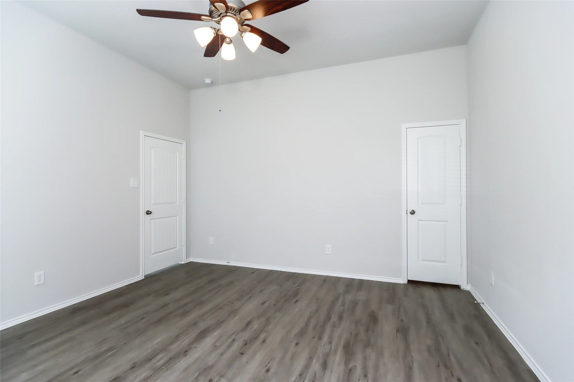 21602 Lexor Drive Porter, TX 77365 - Photo 8 of 14 Photos may be representative of the floor plan and not the exact home. Finishes, layout, and features of the actual property for lease may vary.