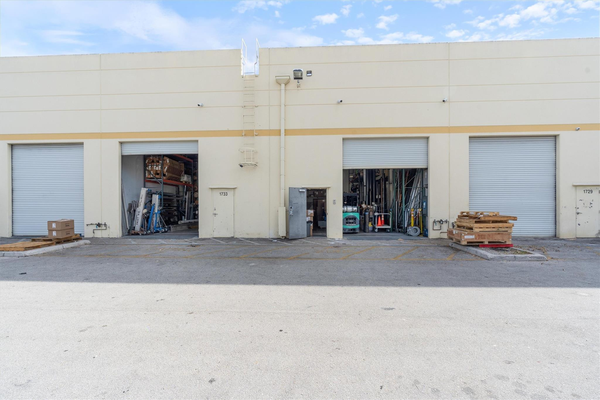 1723 Banks Road Margate, FL 33063 - Photo 2 of 7 Photo 2
