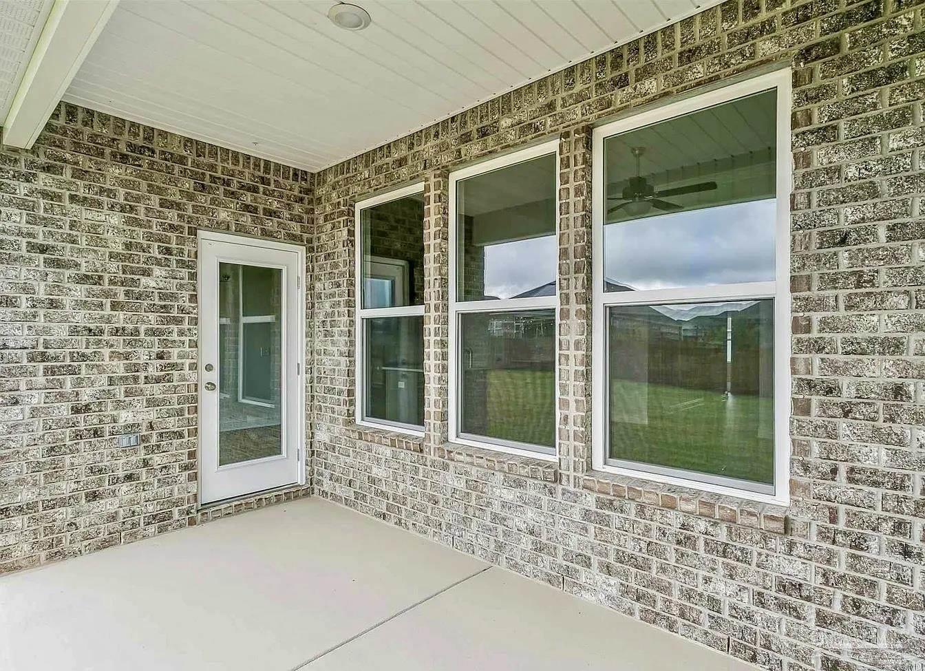 2787 Avalon Street Cantonment, FL 32533 - Photo 32 of 38