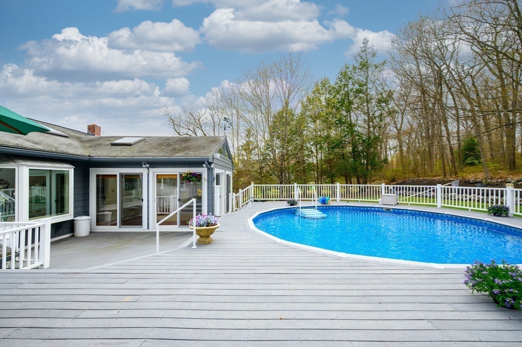 115 Pilgrim Road Braintree, MA 02184 - Photo 17 of 42