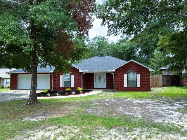 $1,700 | 3221 Twilight Drive, Crestview, FL 32539
