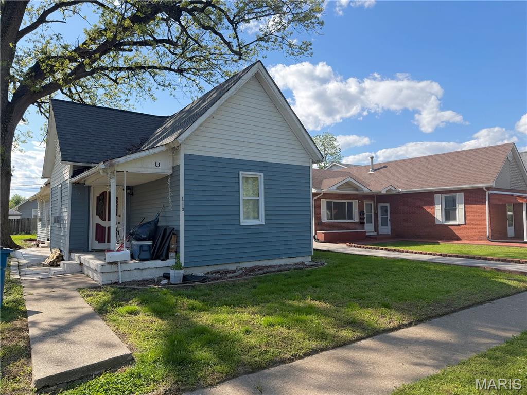 1713 Spruce Street Granite City, IL 62040 - Photo 2 of 14