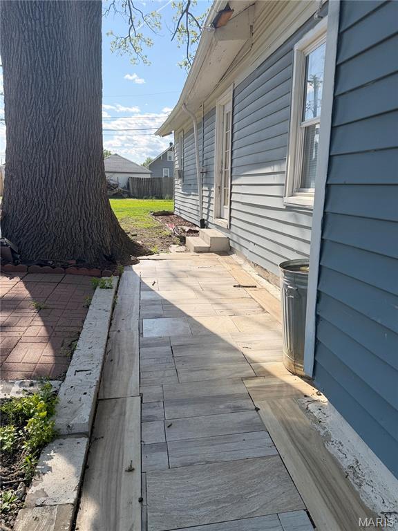 1713 Spruce Street Granite City, IL 62040 - Photo 3 of 14