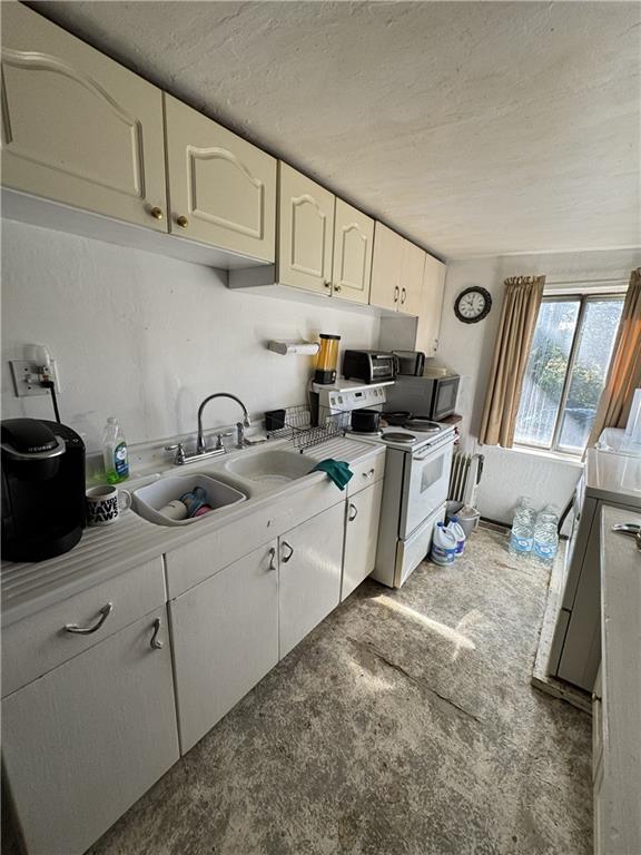 742 Glen Eden Road Rochester, PA 15074 - Photo 6 of 21 Gallery Image 6
