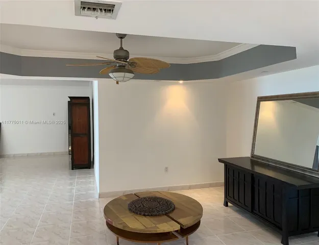 $1,115,000 | 8855 Collins Avenue, Unit 5B, Surfside, FL 33154