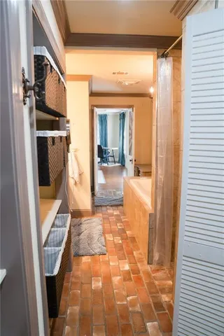 $325,000 | 244 Vienna Bend Drive, Natchitoches, LA 71457