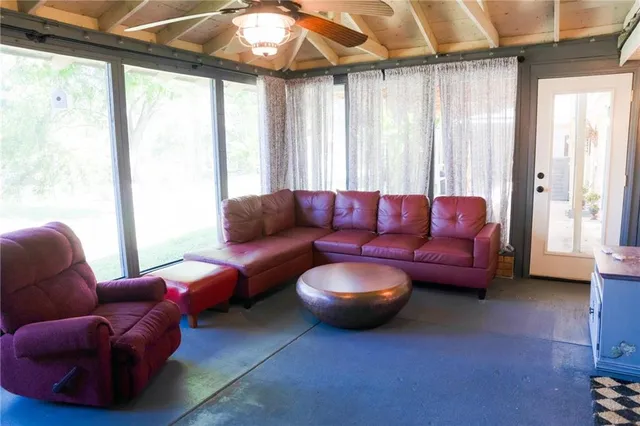 $325,000 | 244 Vienna Bend Drive, Natchitoches, LA 71457