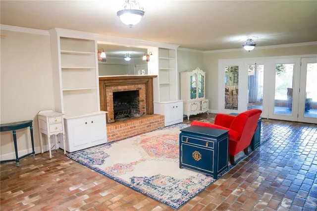 $325,000 | 244 Vienna Bend Drive, Natchitoches, LA 71457