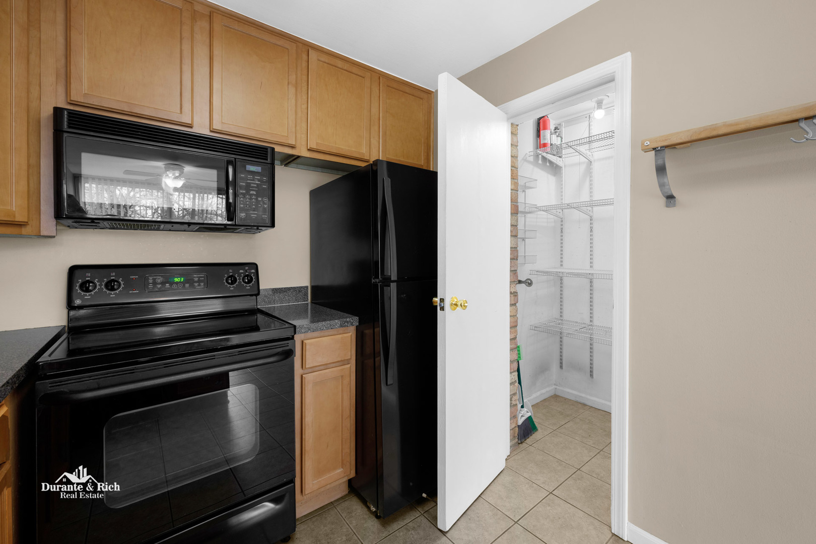 6010 Forest View Road, Unit 1B Lisle, IL 60532 - Photo 9 of 9