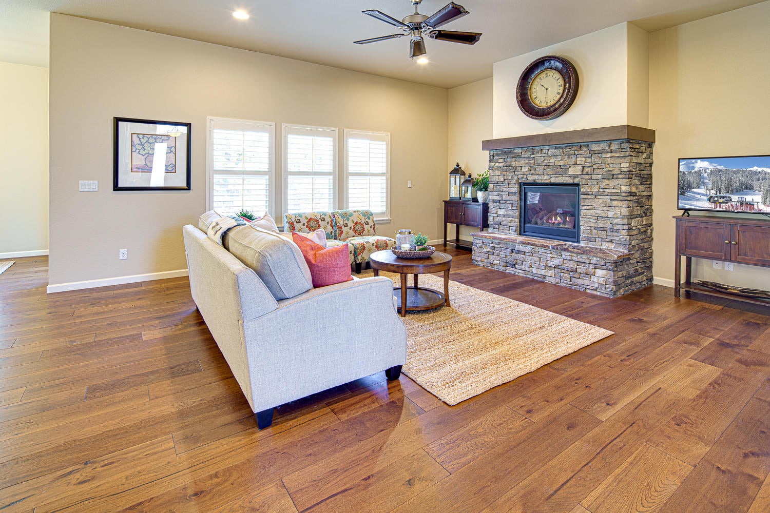 227 Highland Meadow Loop Redmond, OR 97756 - Photo 7 of 37 227-035
