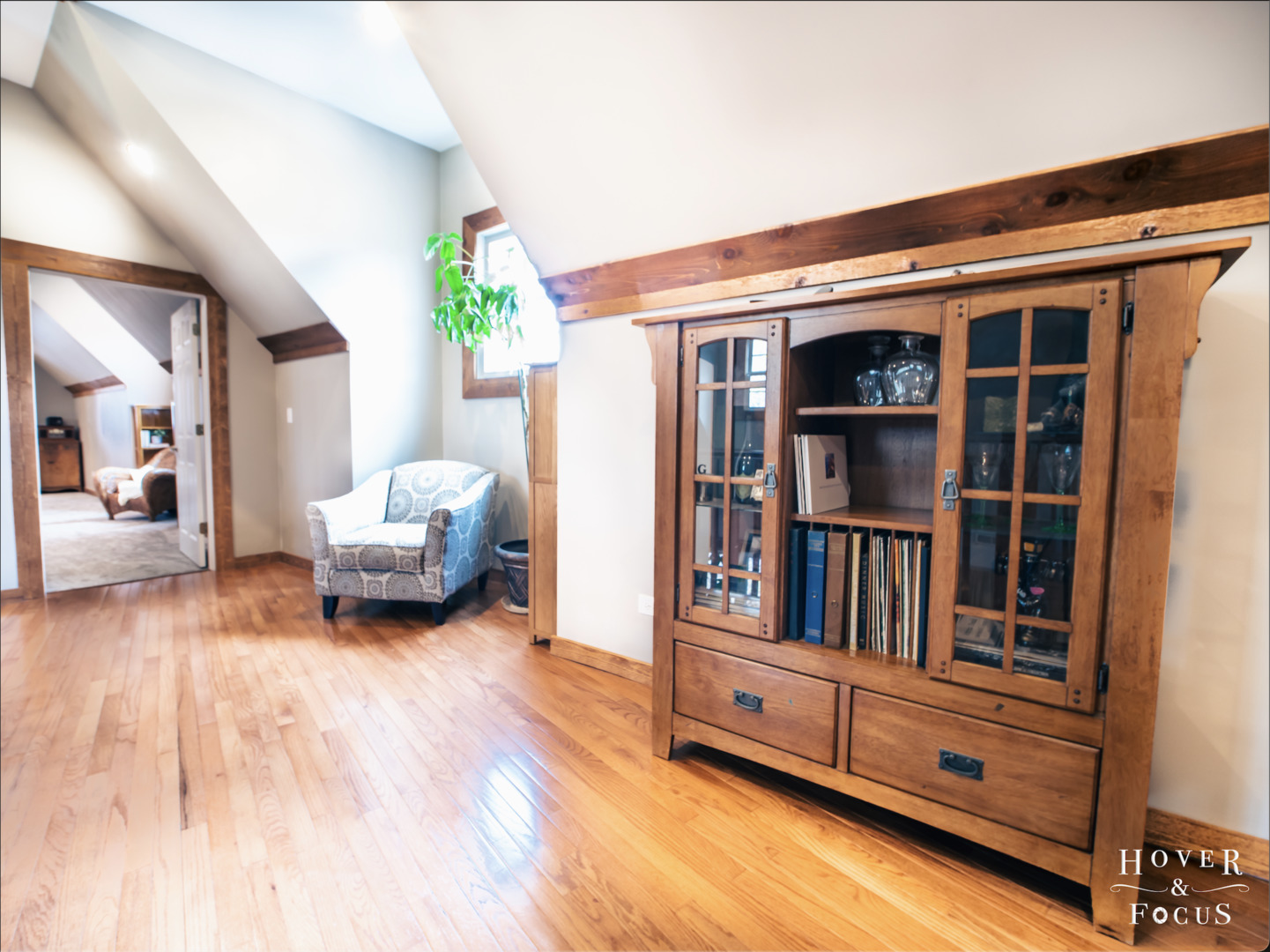 109 Turkey Run Road Trout Valley, IL 60013 - Photo 36 of 50 a living room with furniture and a wooden floor