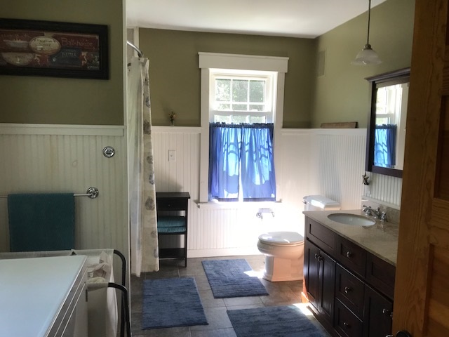 457 Cotton Valley Road Wolfeboro, NH 03894 - Photo 4 of 8 Gallery Image 4