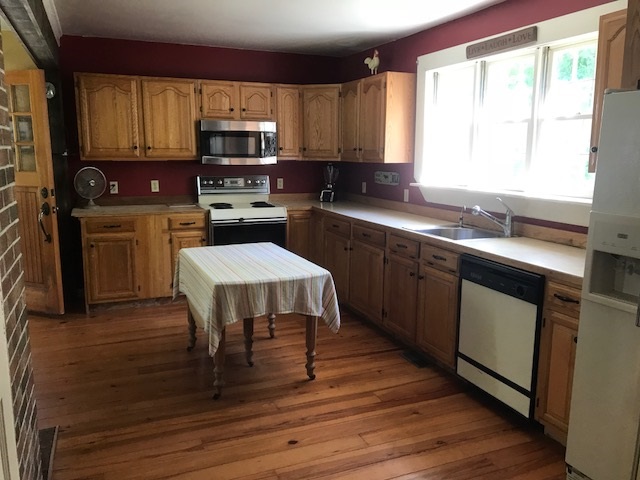 457 Cotton Valley Road Wolfeboro, NH 03894 - Photo 6 of 8 Gallery Image 6